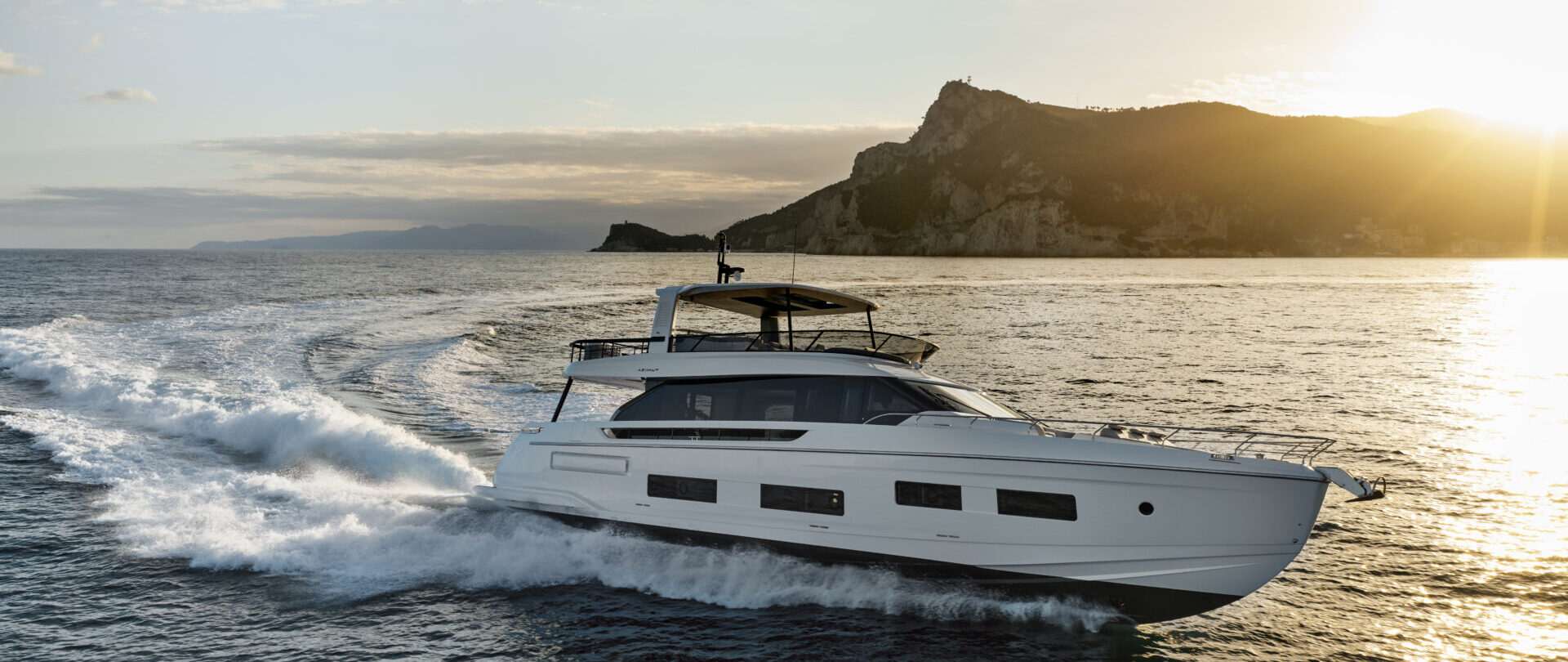 Azimut Fly 82