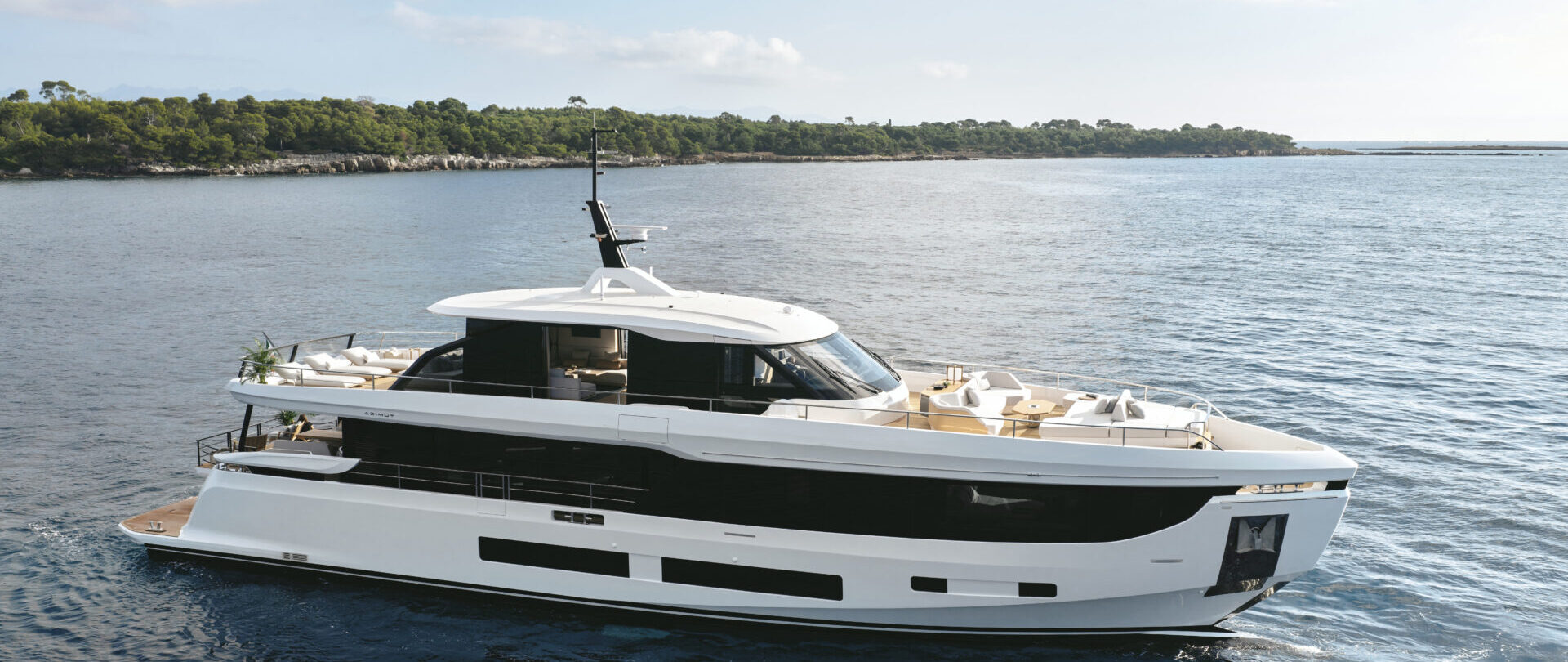 Azimut Grande 30M
