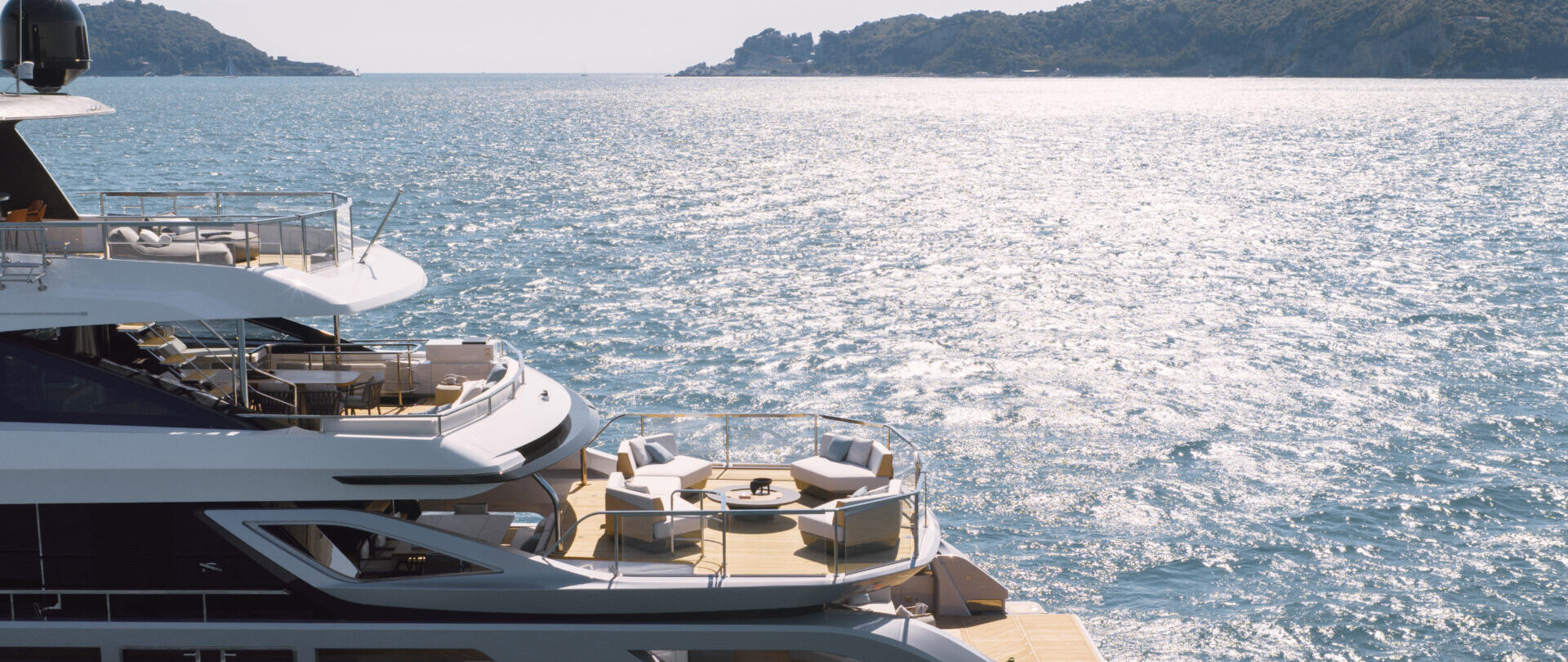 Azimut Grande Trideck